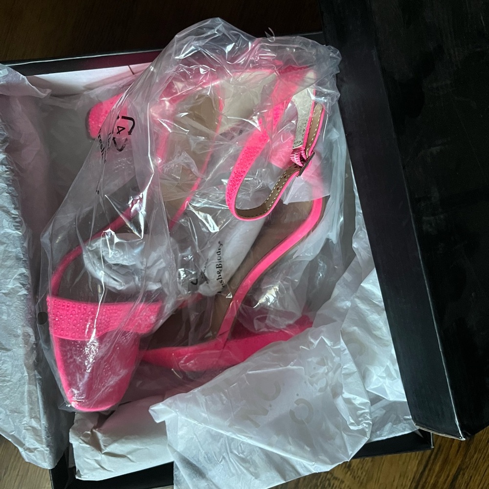 INC Lexini Barbie Pink Embellished Bling Block Sandal Heels New In Box - Picture 2 of 5